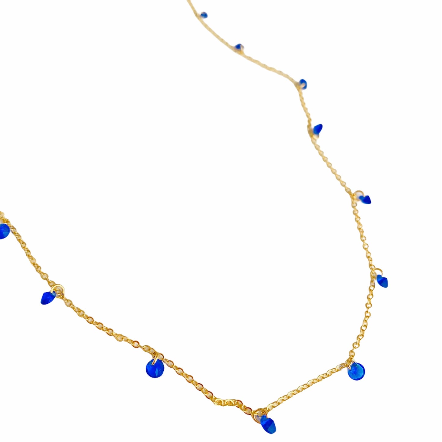 Collar Largo con Cristalitos Azules- baño de oro 18K