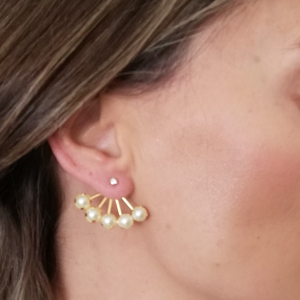 Aretes Charlote con perlas- Baño de oro 18K